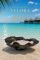 Ароматическая свеча "Velora Maldives". Настроение моря, которое всегда рядом.